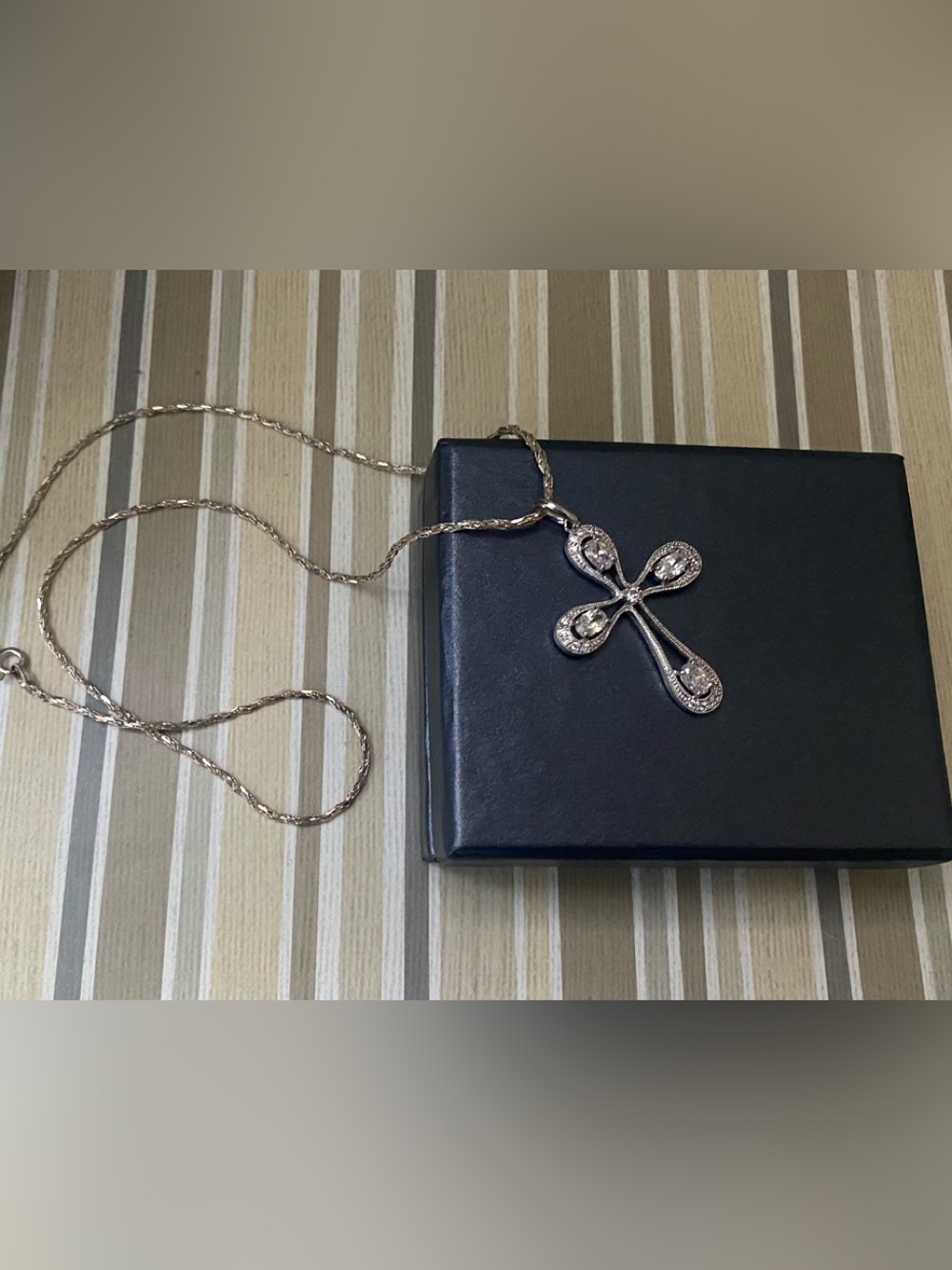 Fashion Bug - Elegant Gold-Tone Cross Pendant Necklace with Crystal Accents